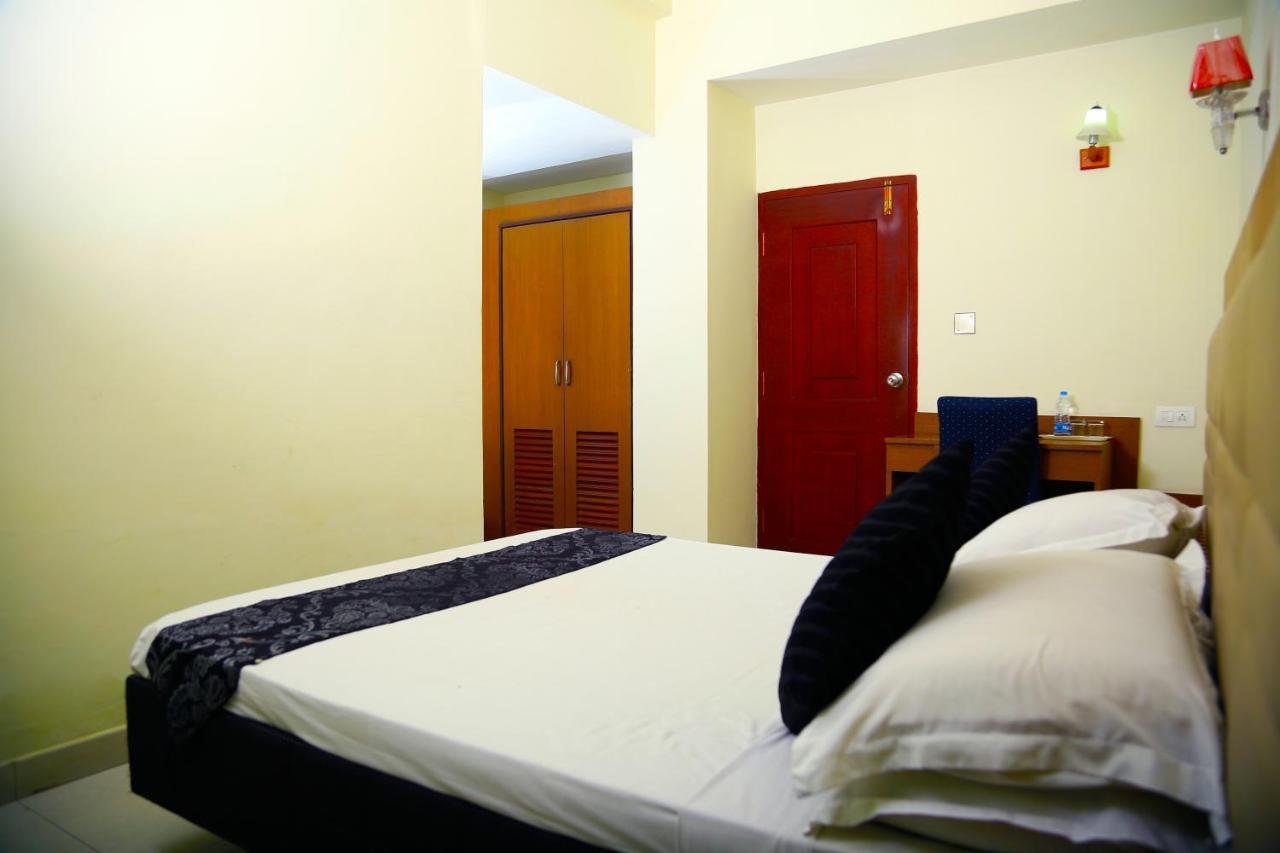 Green Park Residency Каннур Экстерьер фото